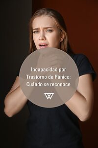 reconocimiento de incapacidad permanente por Trastorno de pánico a auxiliar de enfermeria